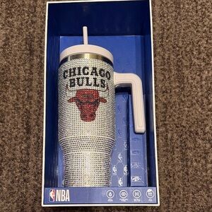 Chicago Bulls Rhinestone Tumbler 40oz Limited Edition